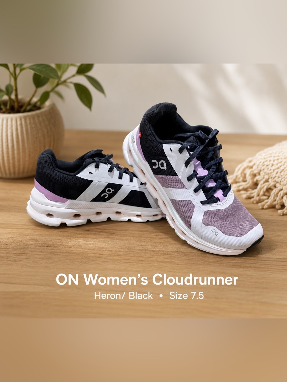 ON Cloudrunner Sneakers Women’s Size 7.5 Heron Black Running Shoes